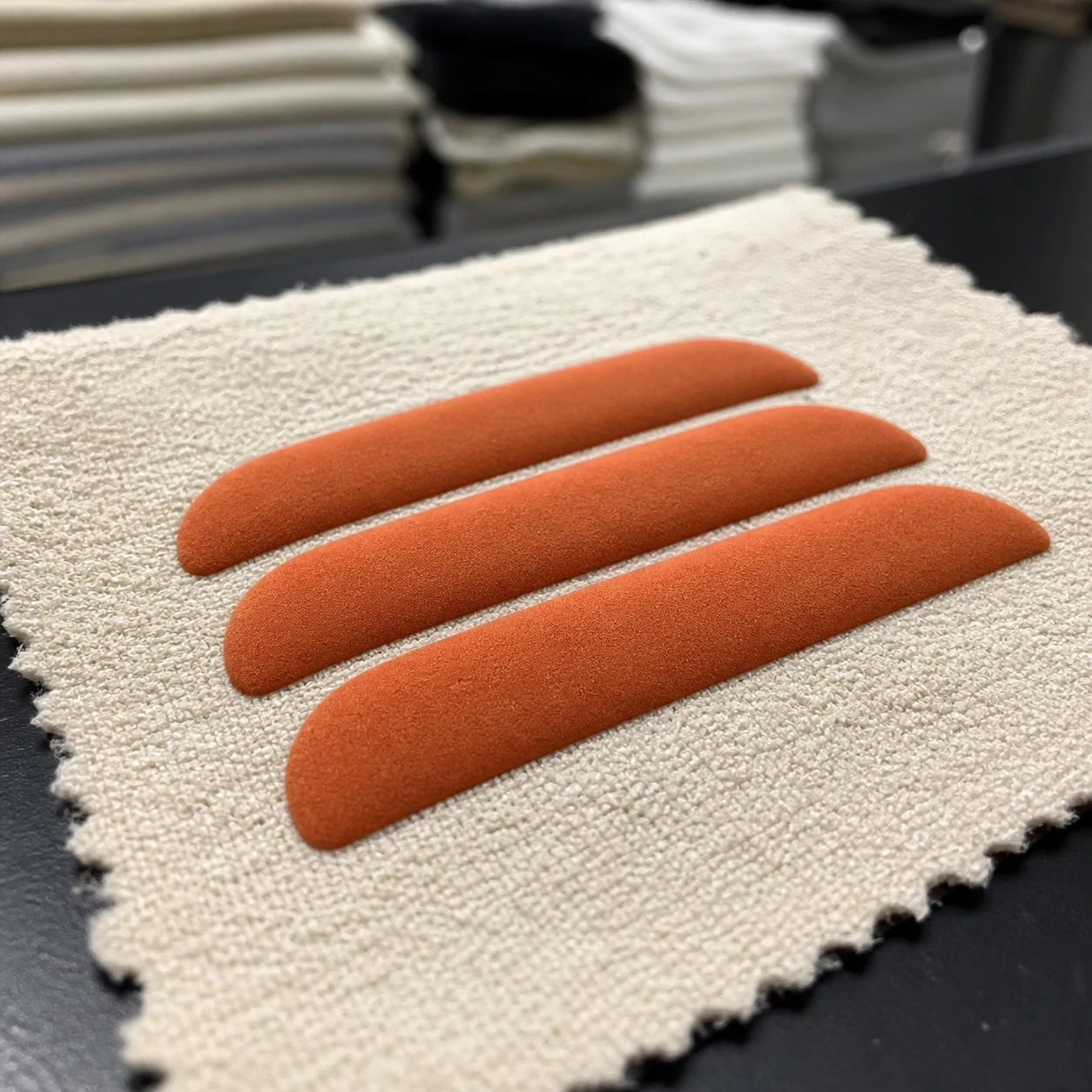 One possible rounded heat-expanded puff print surface