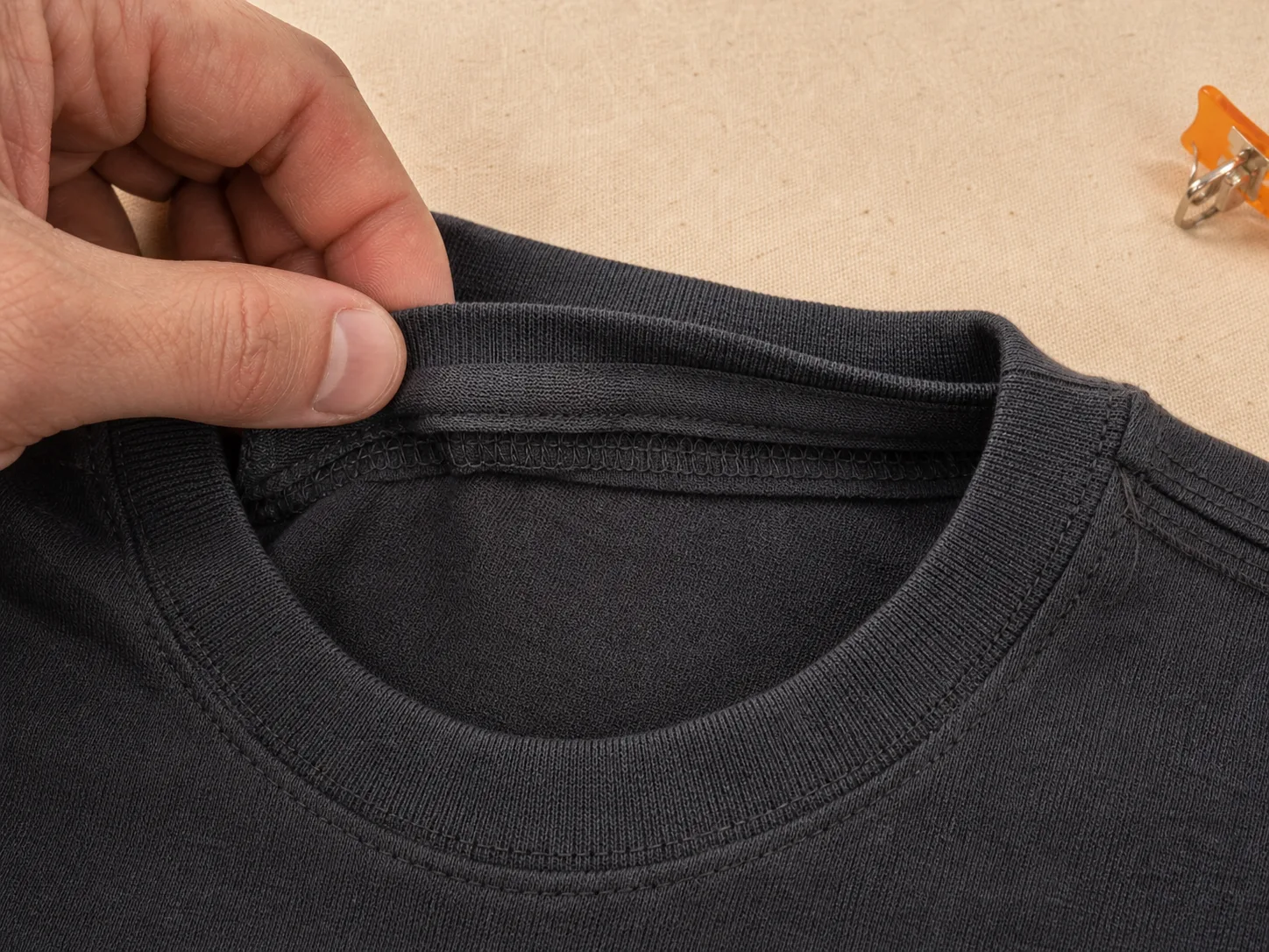 T-Shirts: neck and rib